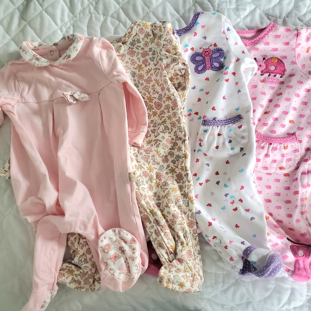 Set Of 4 0-3 Month Sleepers/pajamas